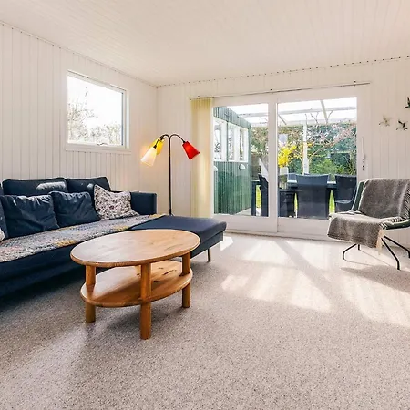 5 Person In Middelfart-by Traum *