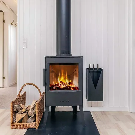 5 Person In Middelfart-by Traum
