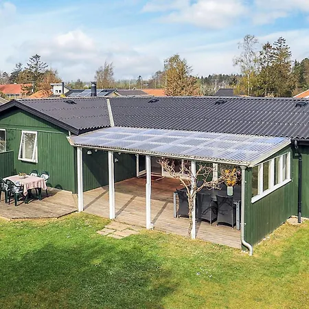 5 Person In Middelfart-by Traum *